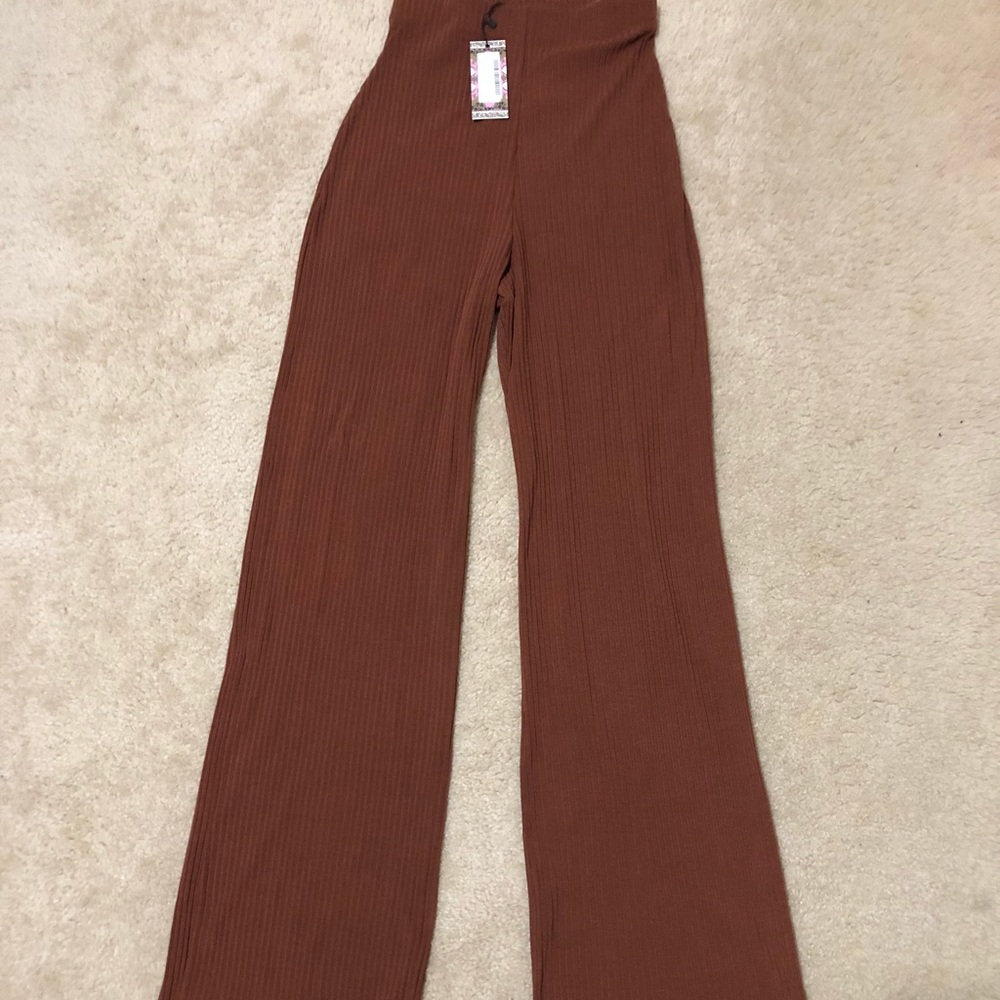 Ribbed flare pants